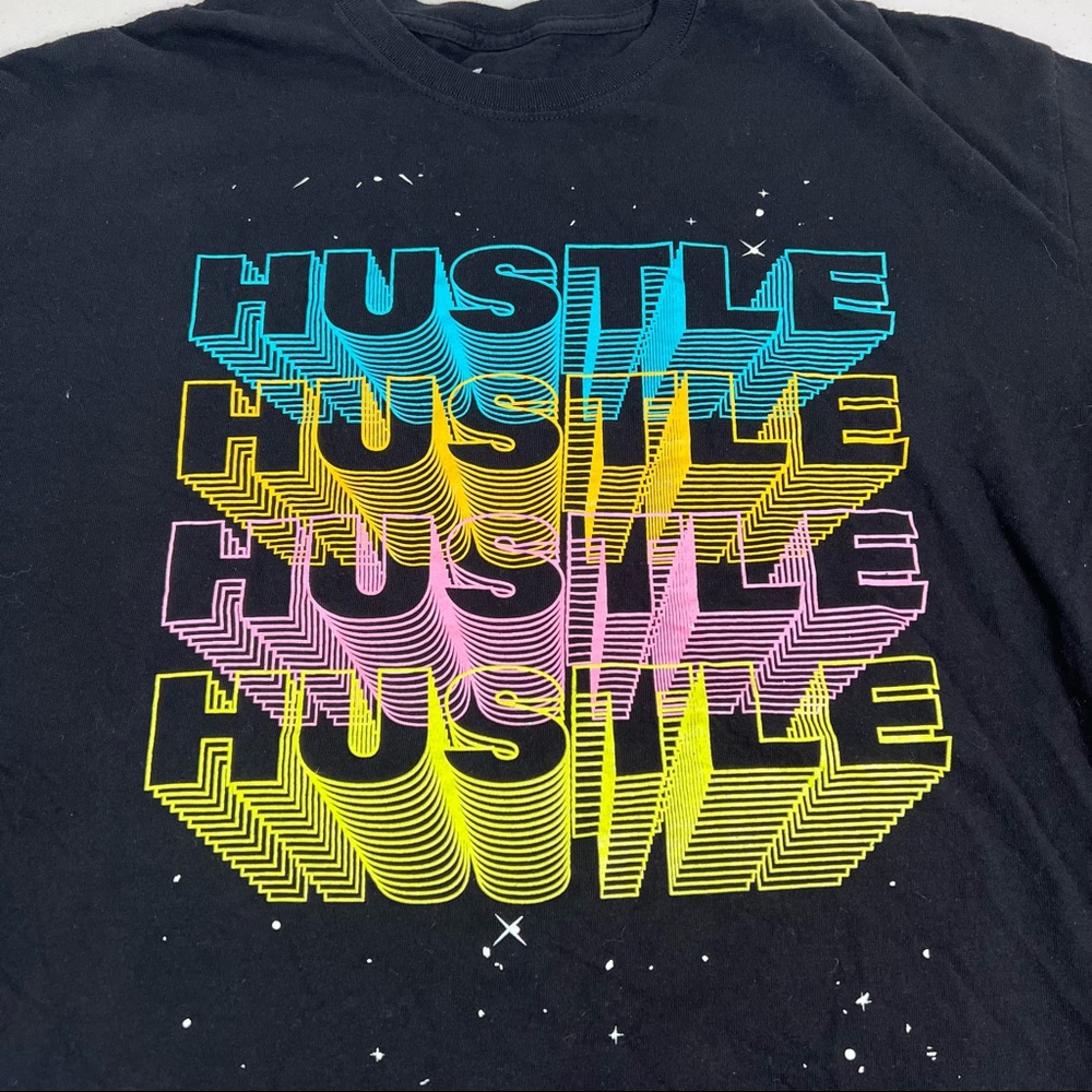 Vibes Hustle Hustle Hustle Xl T-Shirt Bailey Appa… - image 2